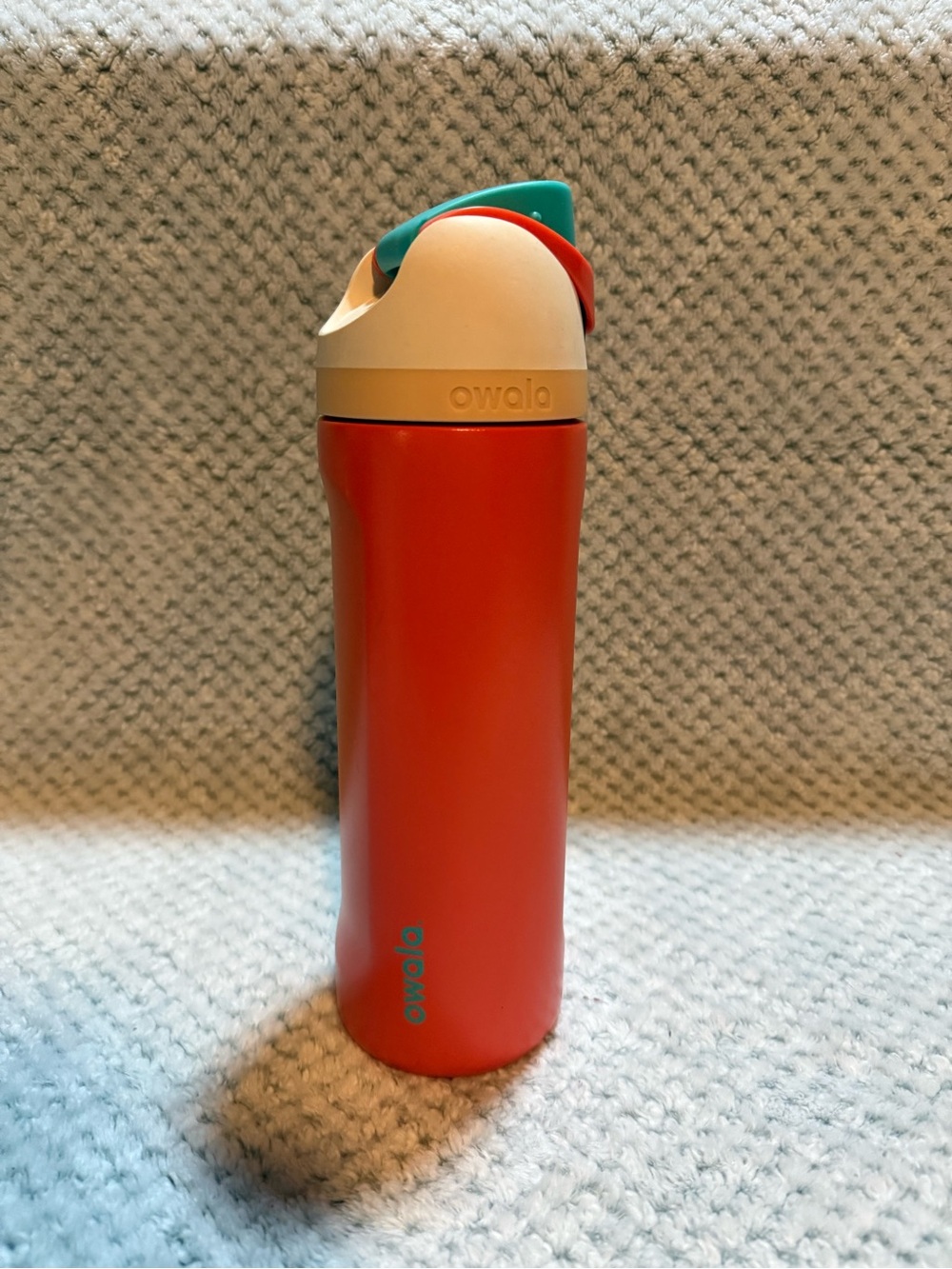 Moana Owala orange Stainless Water Bottle with Cream & Teal Lid 24oz
